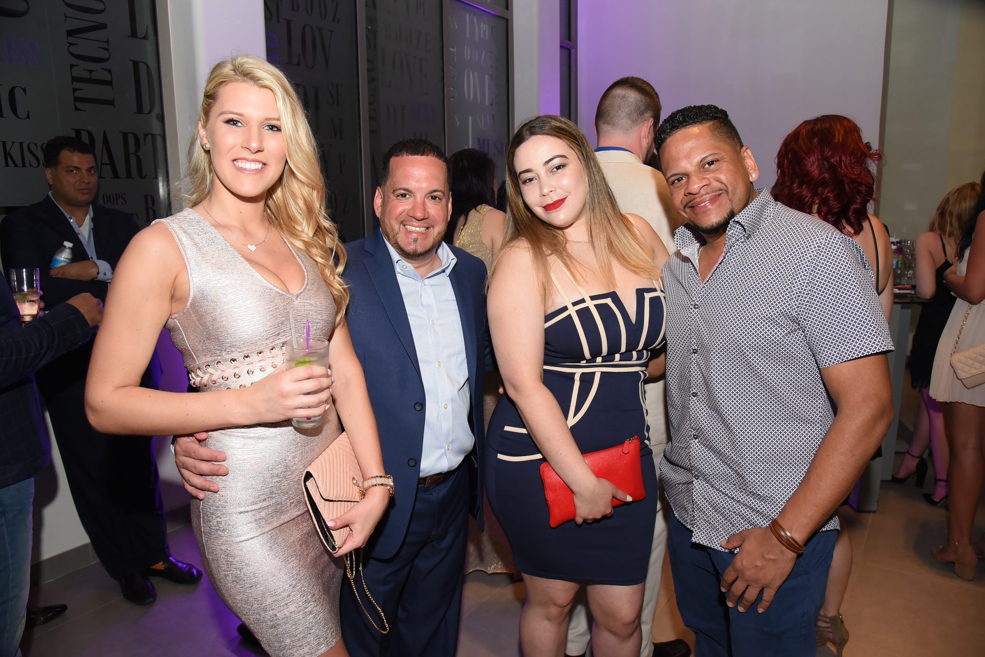 Corporate gala group photo Cancún event