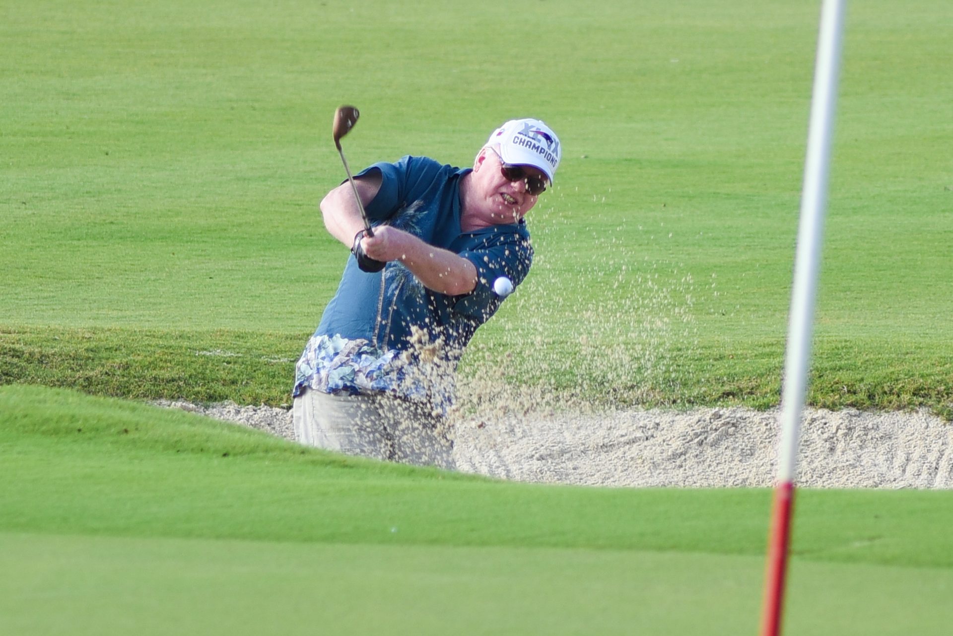 Incentive golf sand trap shot Cancún Mexico